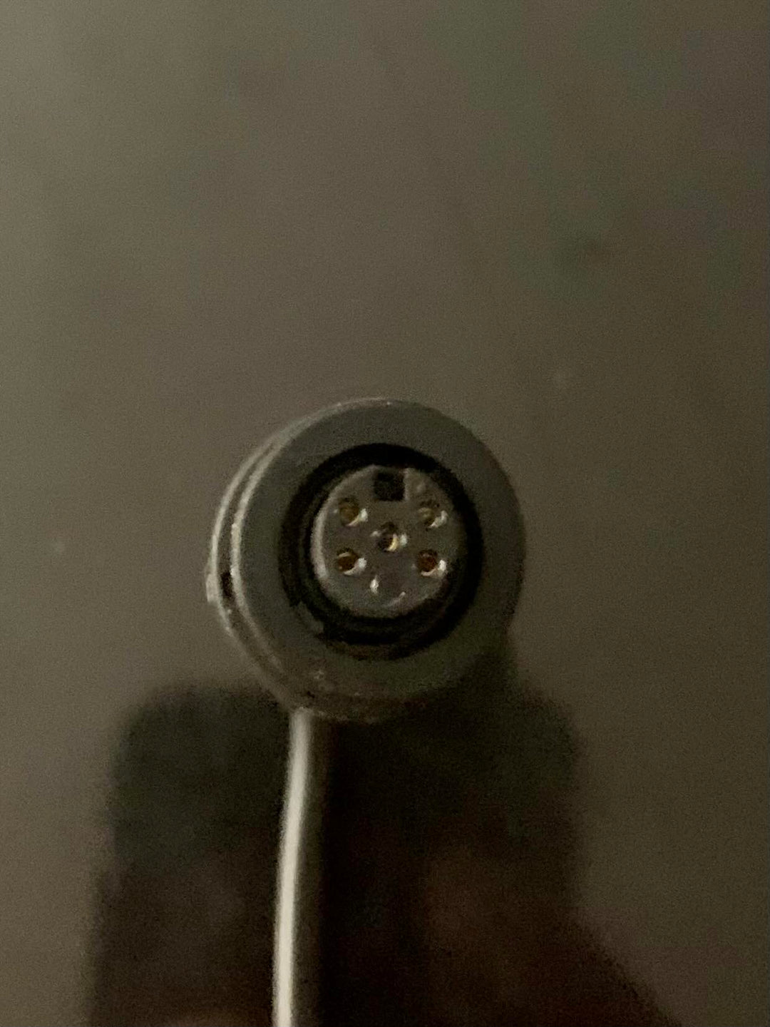 6 Pin connector (XR)
